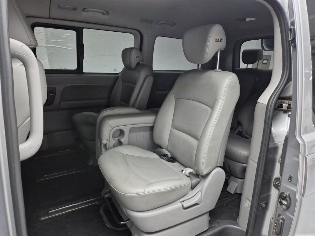 HYUNDAI Starex 2019 Gris - Importación desde Corea - HF Imports Iquique - Foto 14