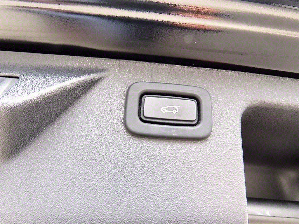 Land Rover Discovery Sports 2020 Blanco - Importación desde Corea - HF Imports Iquique - Foto 17