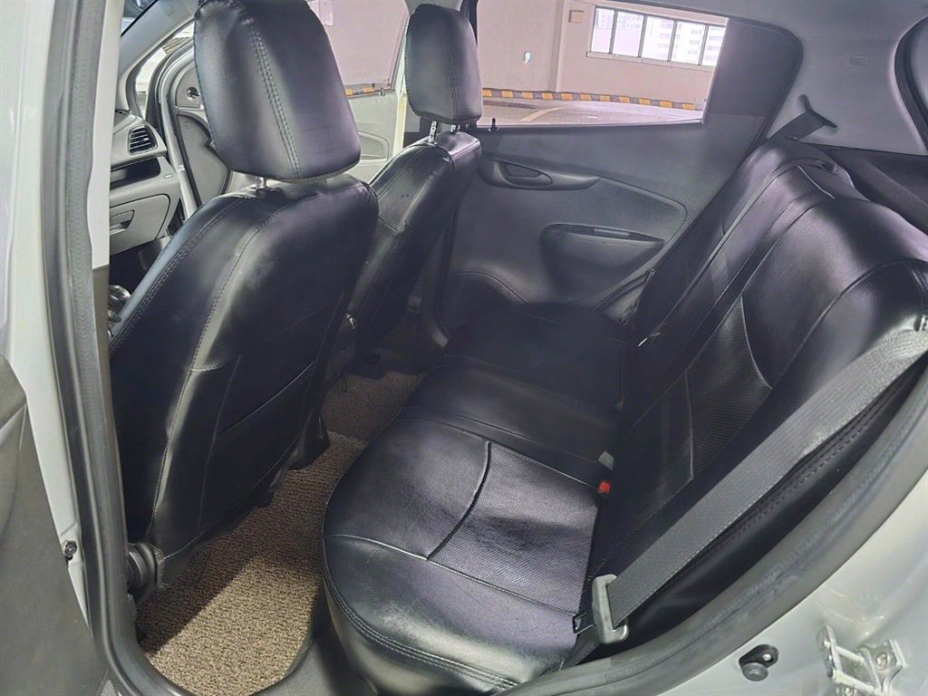 Chevrolet Spark 2016 Gris - Importación desde Corea - HF Imports Iquique - Foto 13