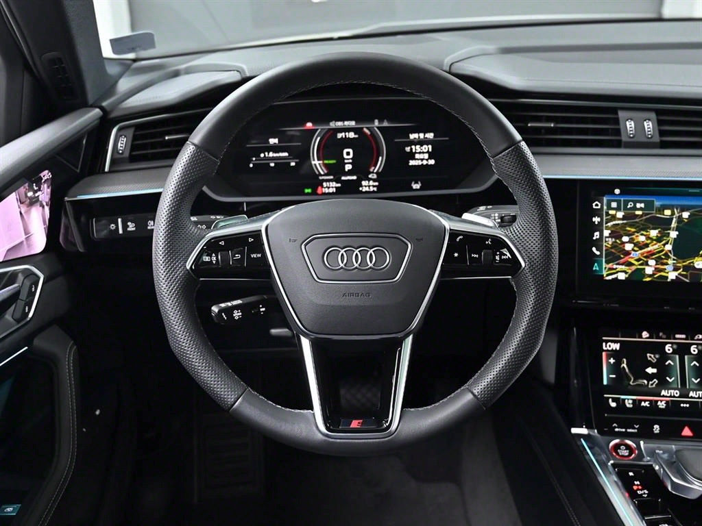 Audi e-Tron 2023 Gris - Importación desde Corea - HF Imports Iquique - Foto 13