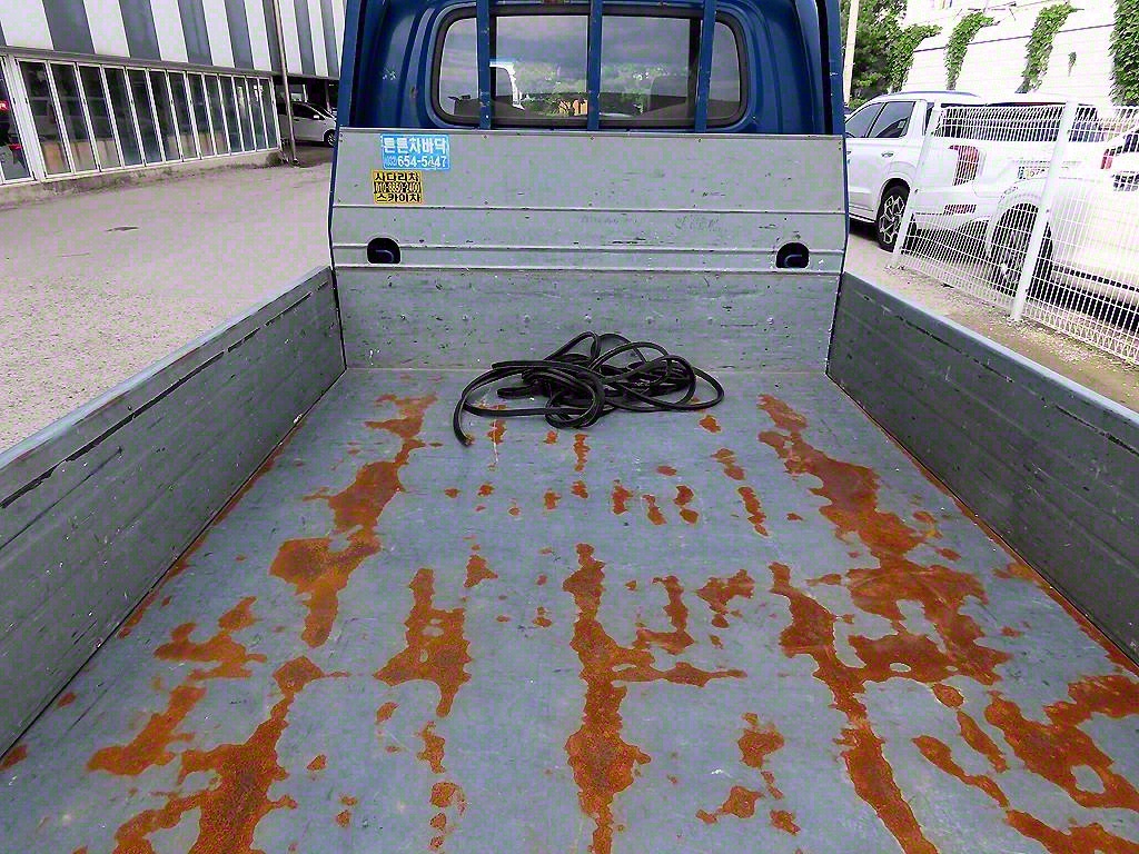 Small Truck Cargo (small) - Vista 5