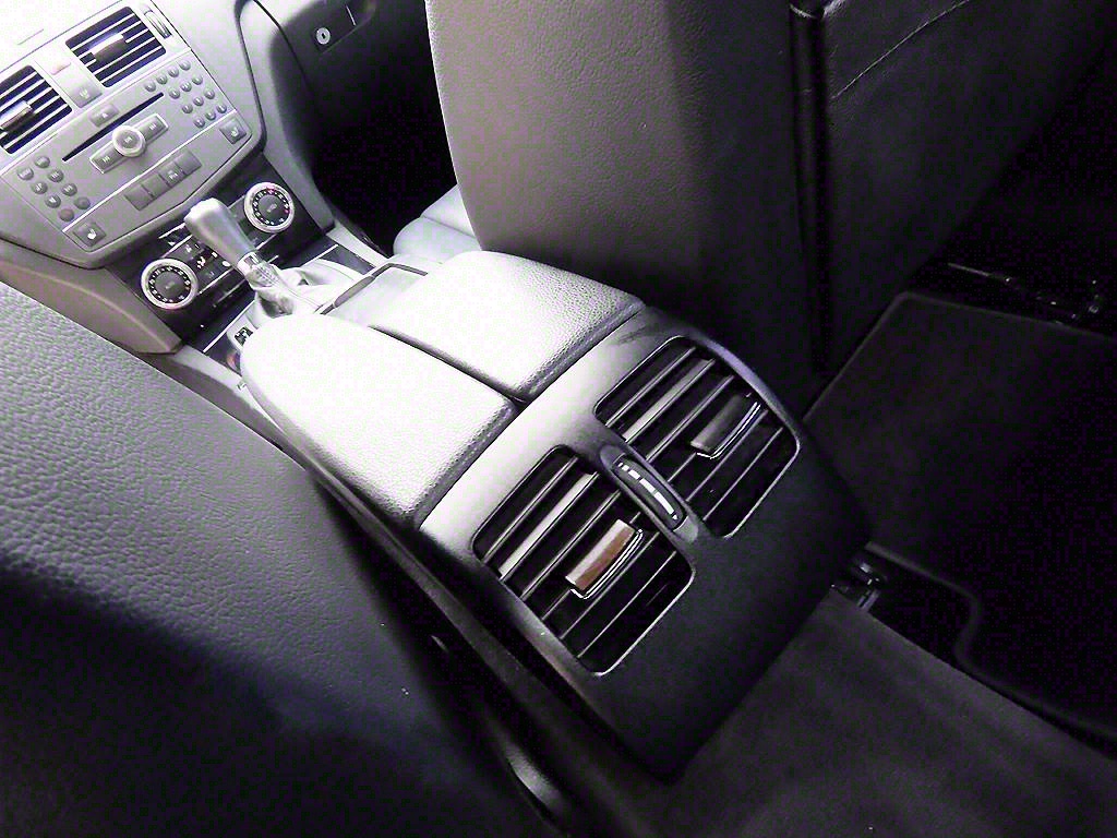 Mercedes Benz C Class 2010 - Importación desde Corea - HF Imports Iquique - Foto 15