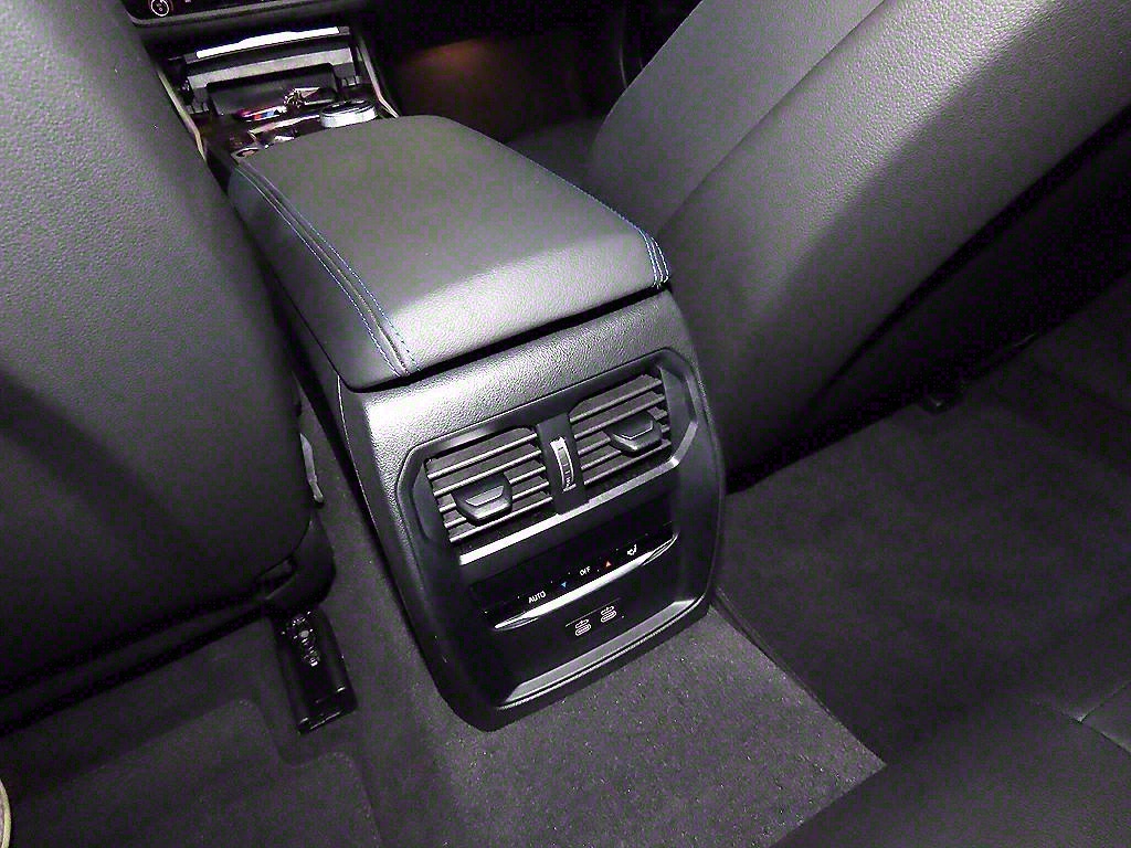 BMW 3 series 2025 Gris - Importación desde Corea - HF Imports Iquique - Foto 14