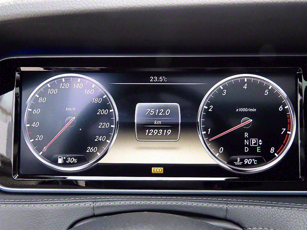 Mercedes Benz S Class - Vista 9