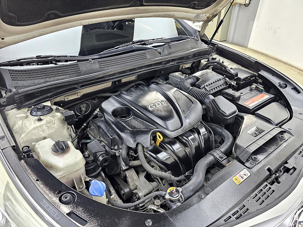 HYUNDAI Grandeur - Vista 6