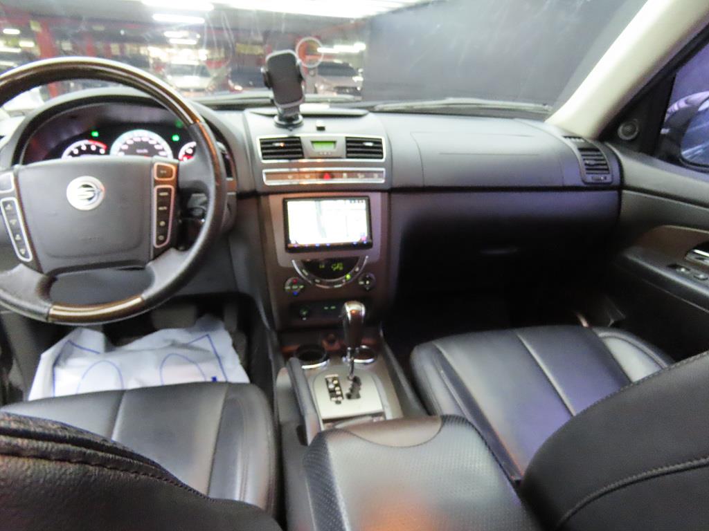Ssangyong Rexton - Vista 7