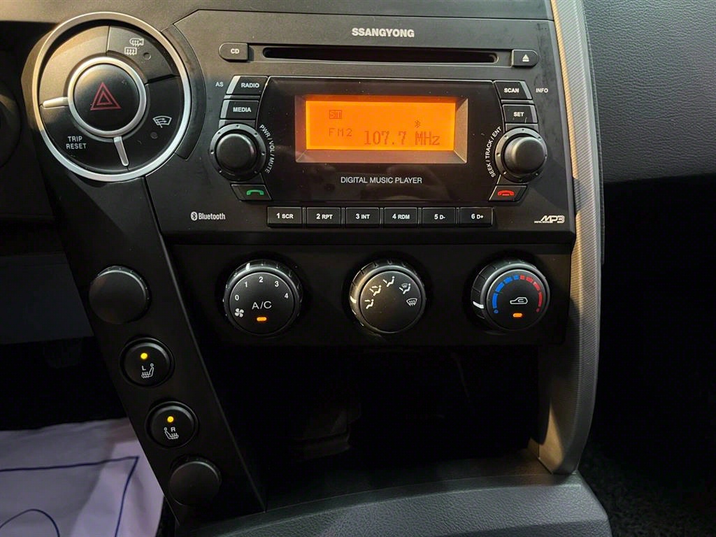 Ssangyong Korando - Vista 11