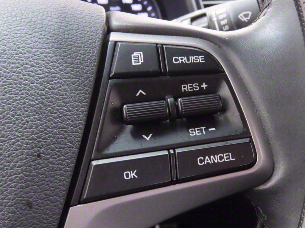 HYUNDAI Avante 2016 Gris - Importación desde Corea - HF Imports Iquique - Foto 17