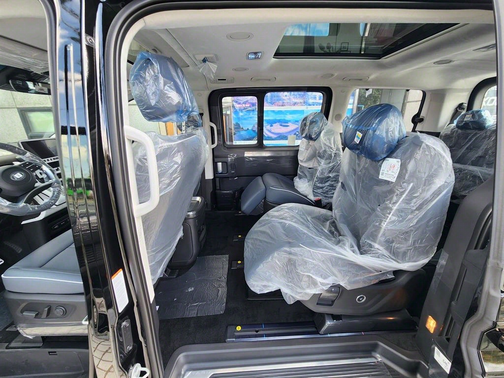 HYUNDAI Staria - Vista 7