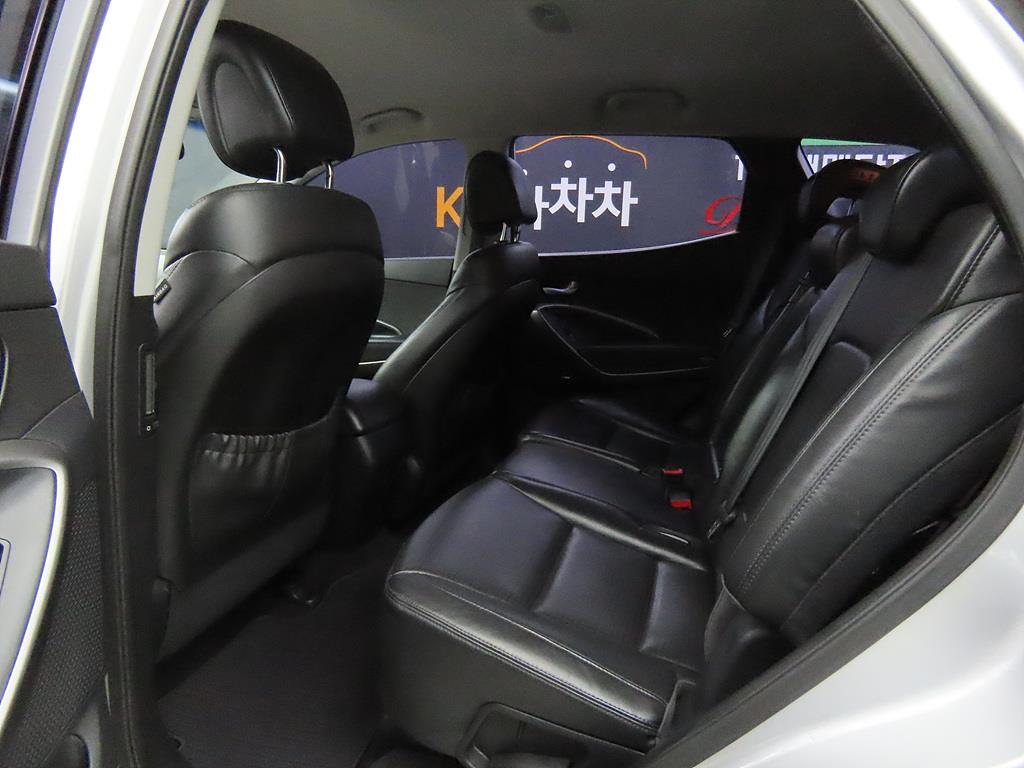 HYUNDAI Santa Fe - Vista 6