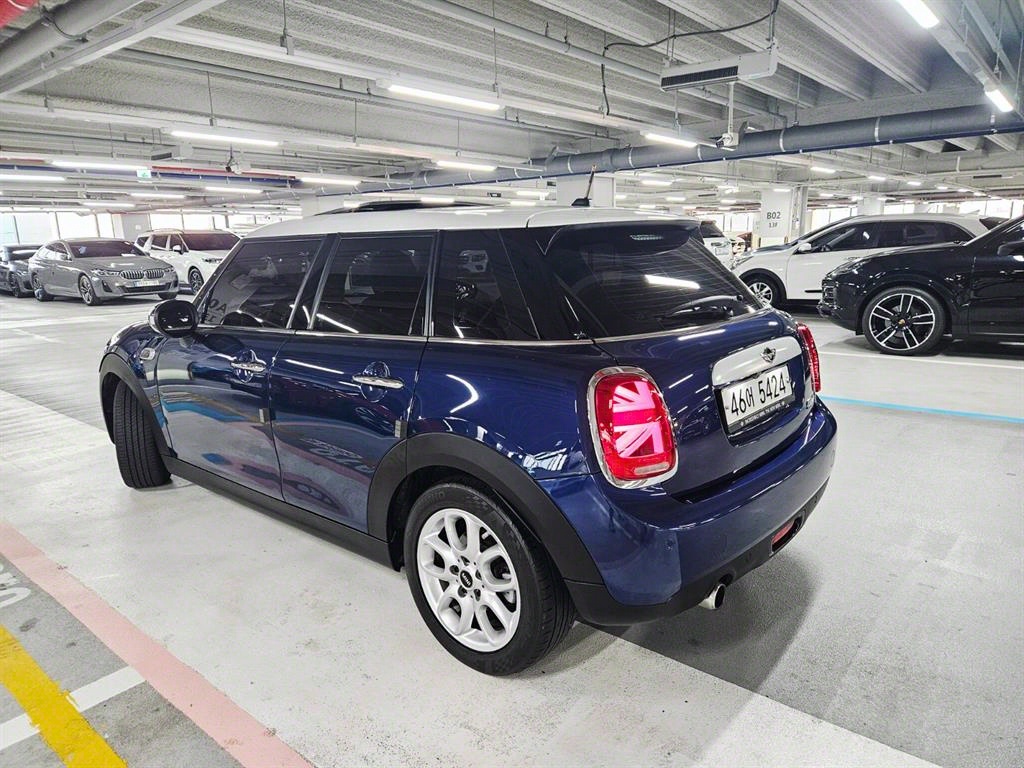 Mini Cooper - Vista 5