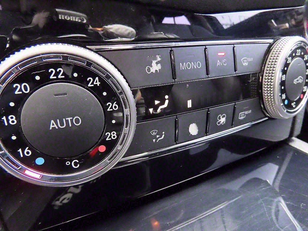 Mercedes Benz C Class - Vista 12