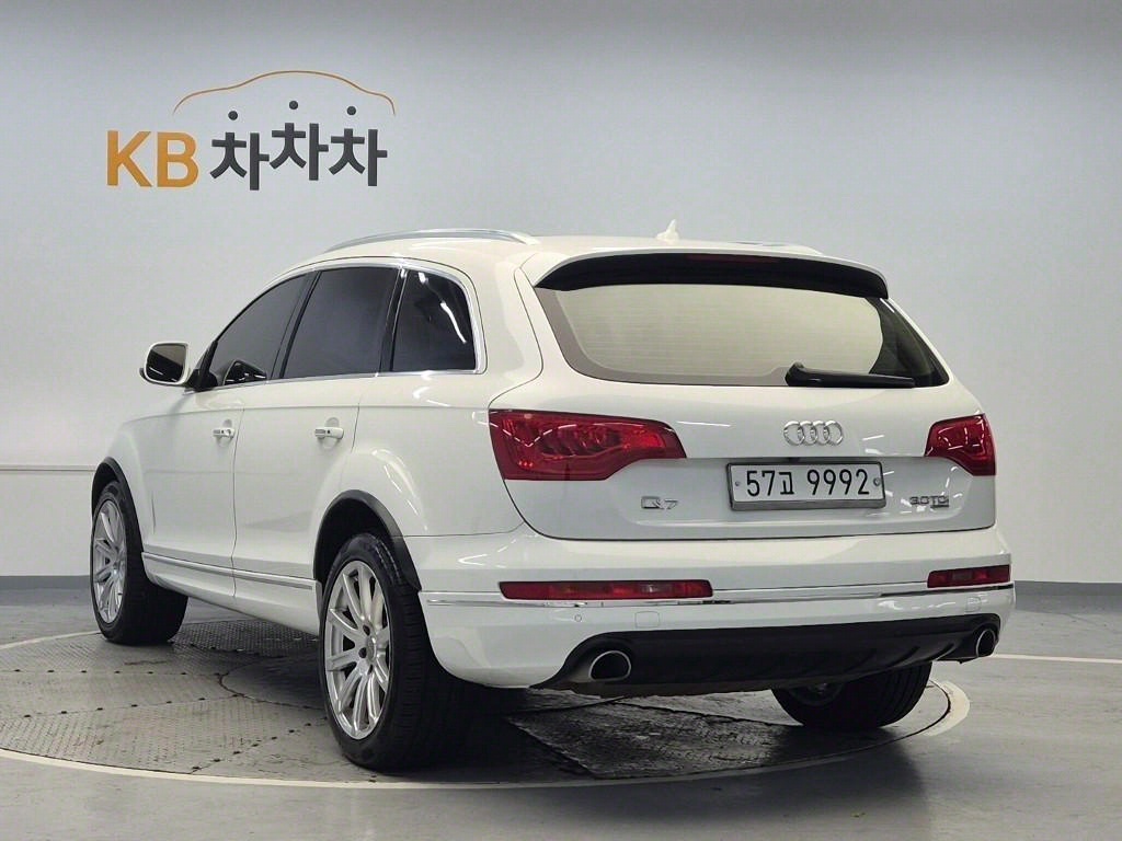 Audi Q7 - Vista 4