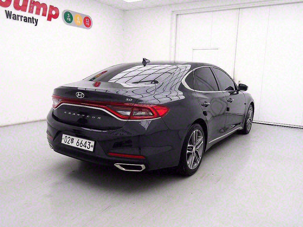 HYUNDAI Grandeur - Vista 4