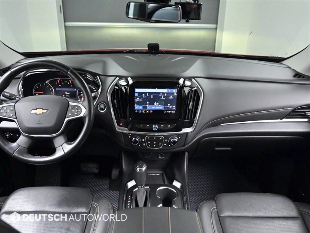 Chevrolet Travers - Vista 7