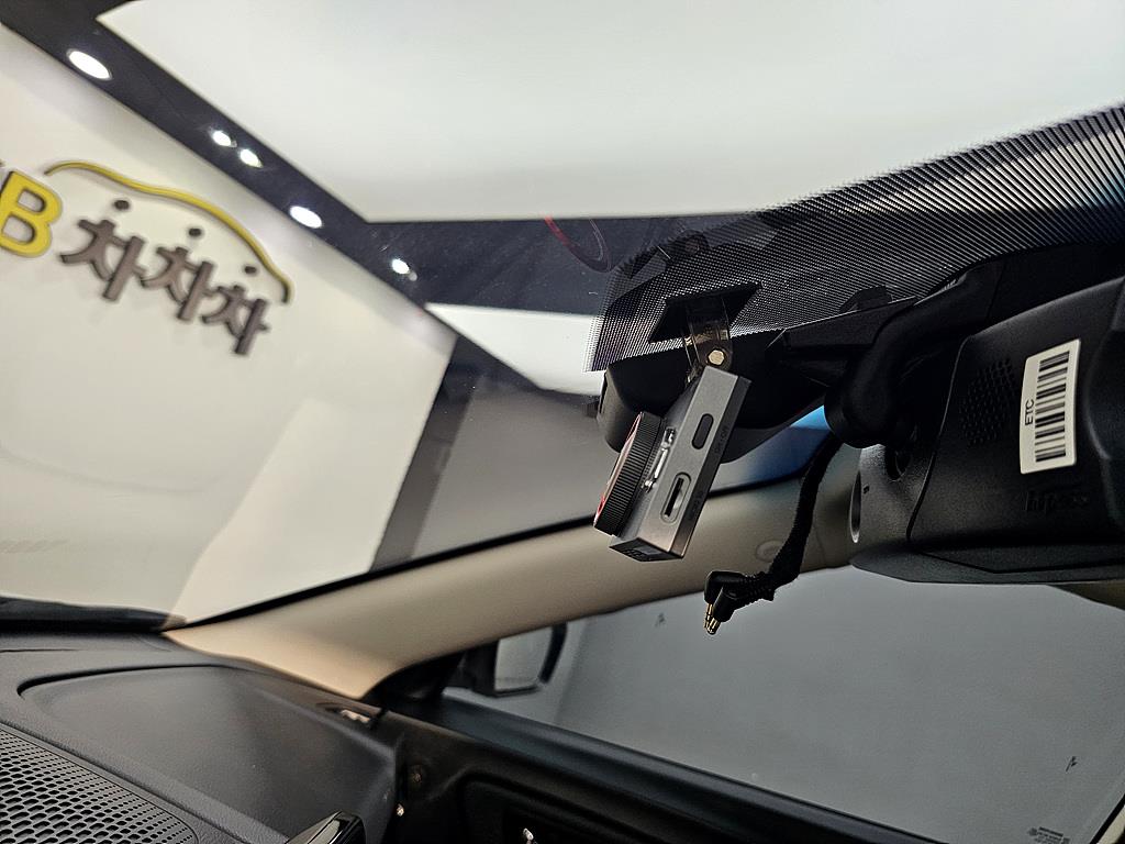 Ssangyong Tivoli 2022 Blanco - Importación desde Corea - HF Imports Iquique - Foto 14