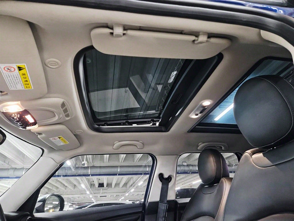 Mini Cooper - Vista 8