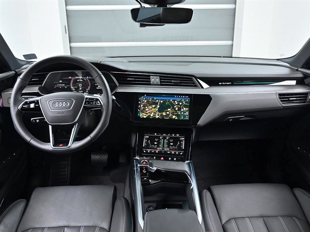 Audi e-Tron - Vista 7