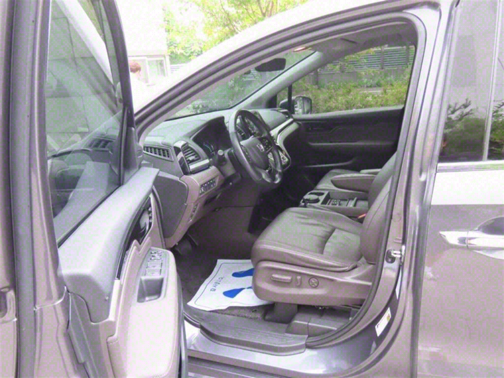 Honda Odyssey 2019 Gris - Importación desde Corea - HF Imports Iquique - Foto 12