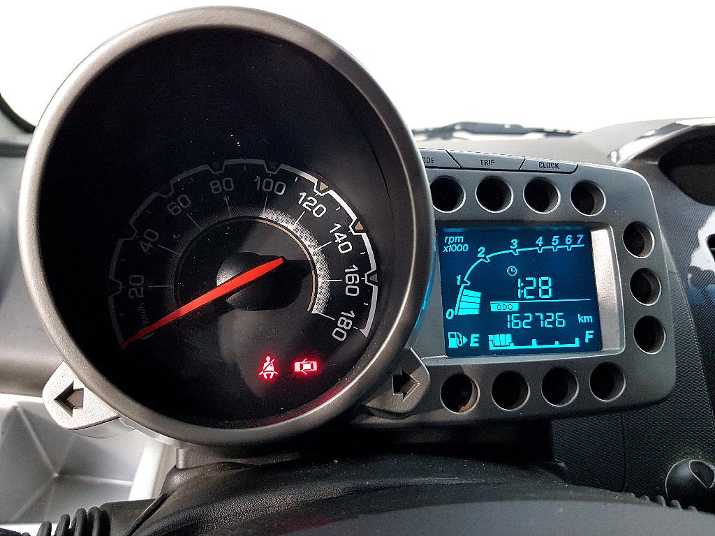 Chevrolet Spark - Vista 6