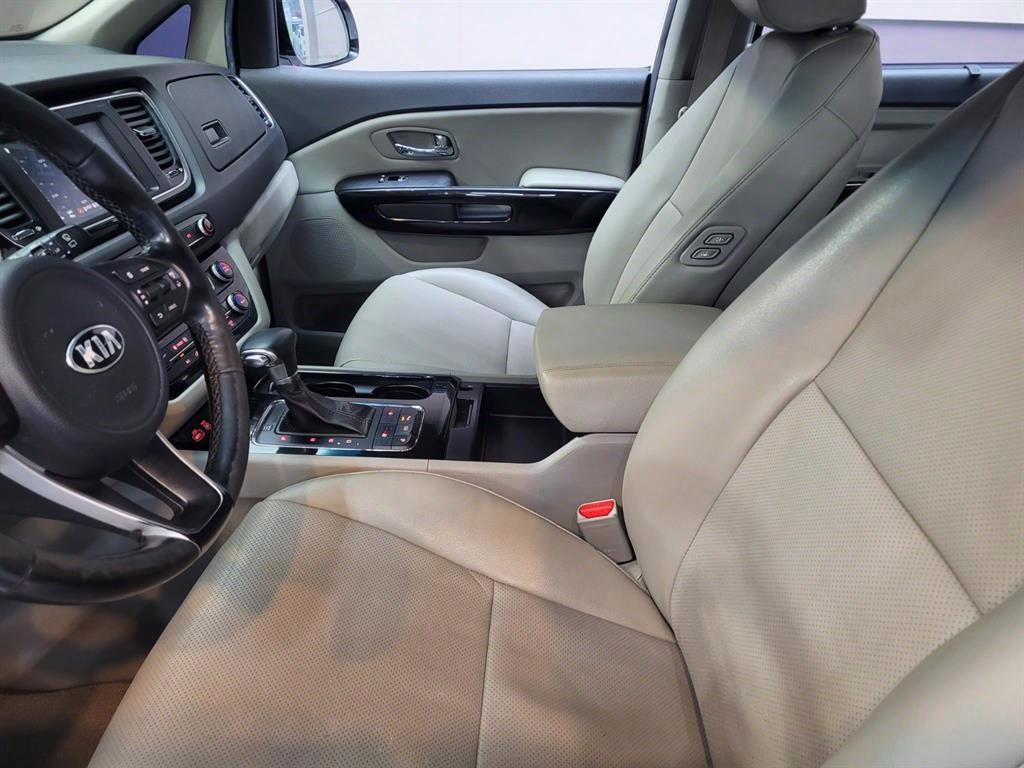 KIA Carnival 2017 Blanco - Importación desde Corea - HF Imports Iquique - Foto 13