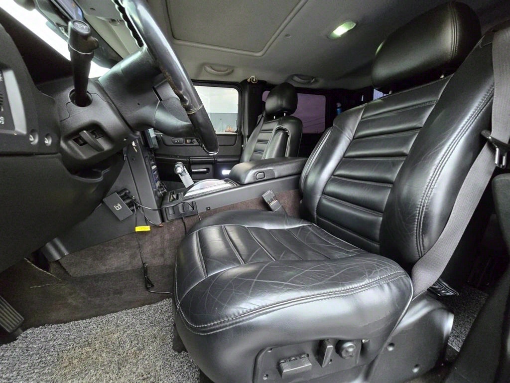 Hummer H2 - Vista 5