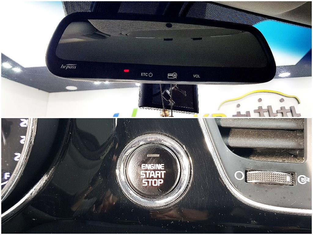 KIA Carnival - Vista 12