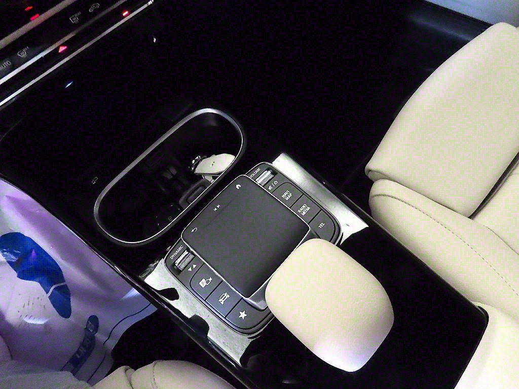 Mercedes Benz A Class 2023 Blanco - Importación desde Corea - HF Imports Iquique - Foto 13