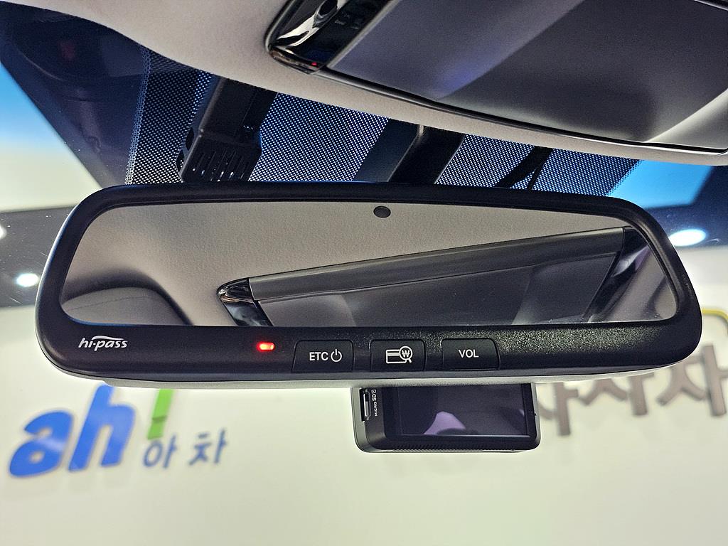 HYUNDAI Grandeur 2011 Blanco - Importación desde Corea - HF Imports Iquique - Foto 13