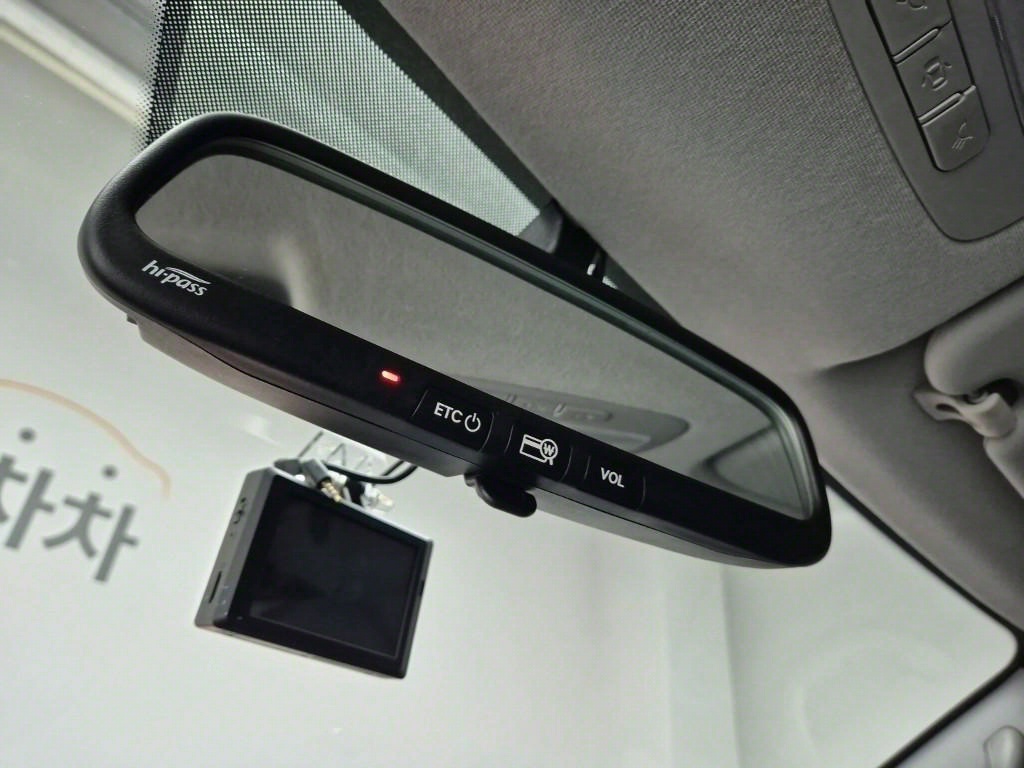 HYUNDAI Starex - Vista 12