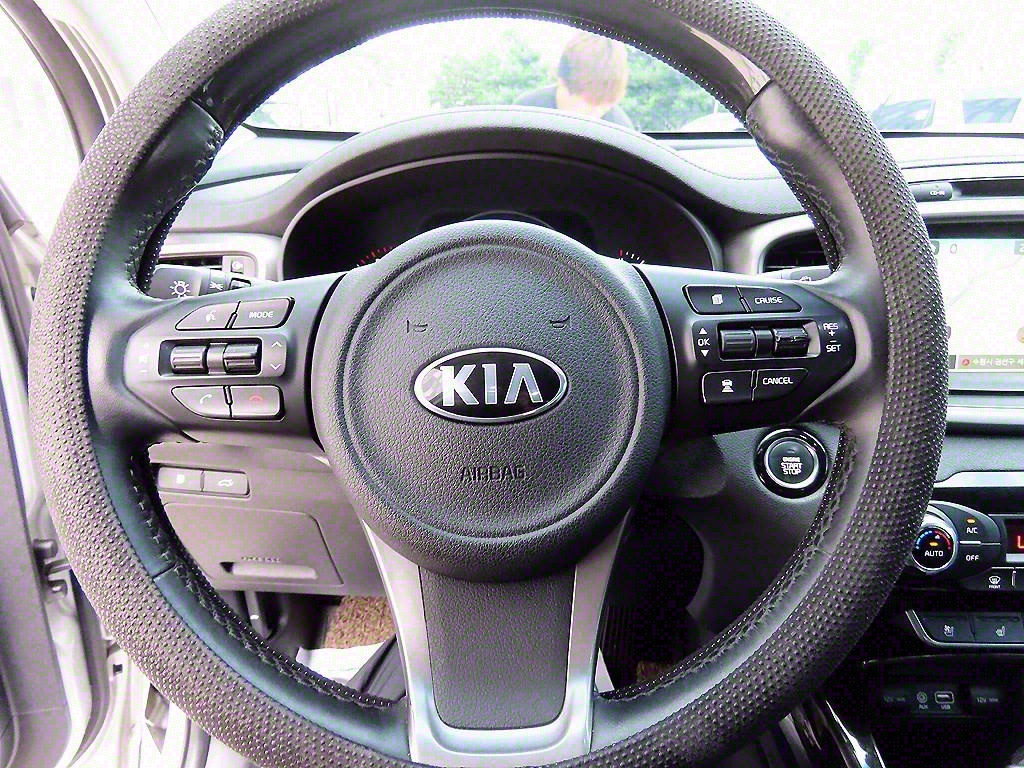 KIA Sorento - Vista 8