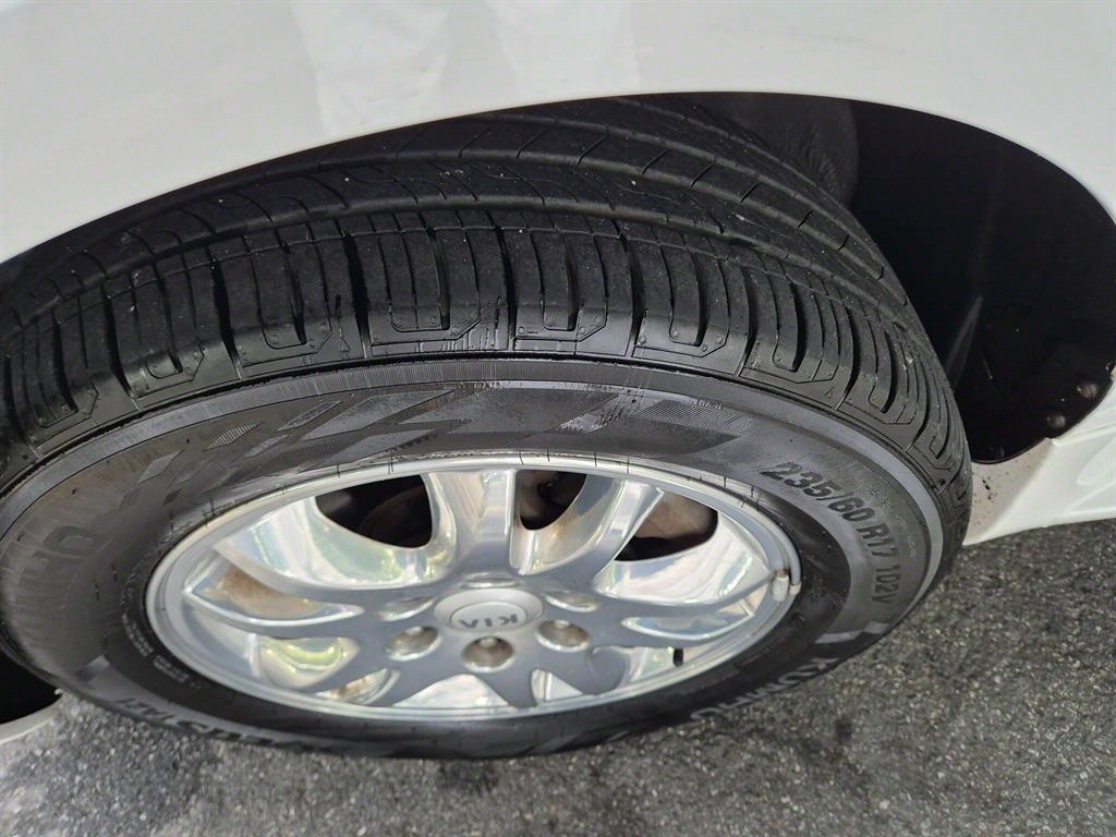 KIA Carnival 2012 Blanco - Importación desde Corea - HF Imports Iquique - Foto 14