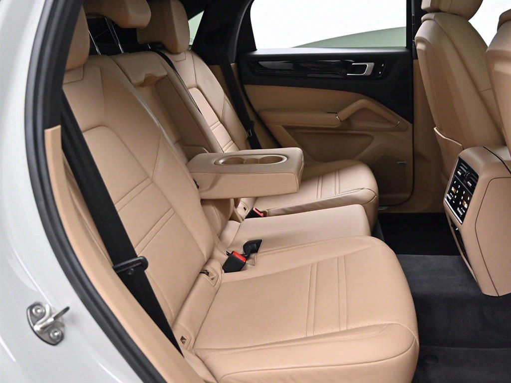 Porsche Cayenne - Vista 12