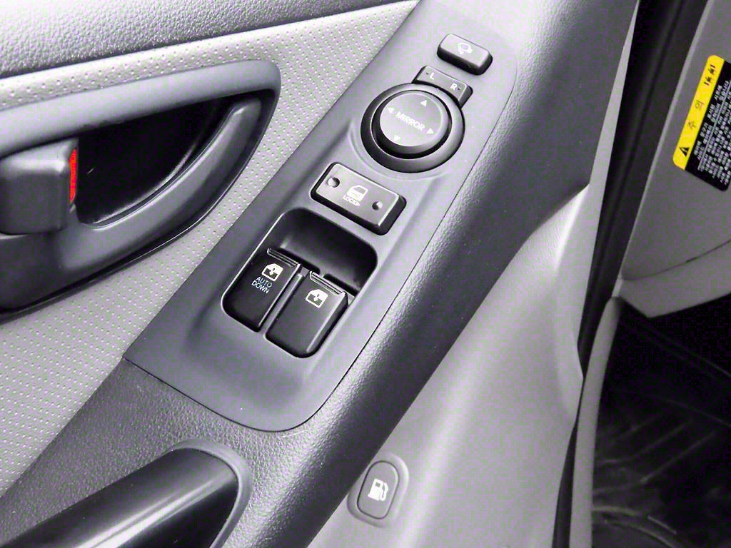 HYUNDAI Starex - Vista 11