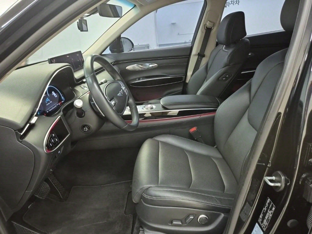 Genesis GV70 - Vista 6