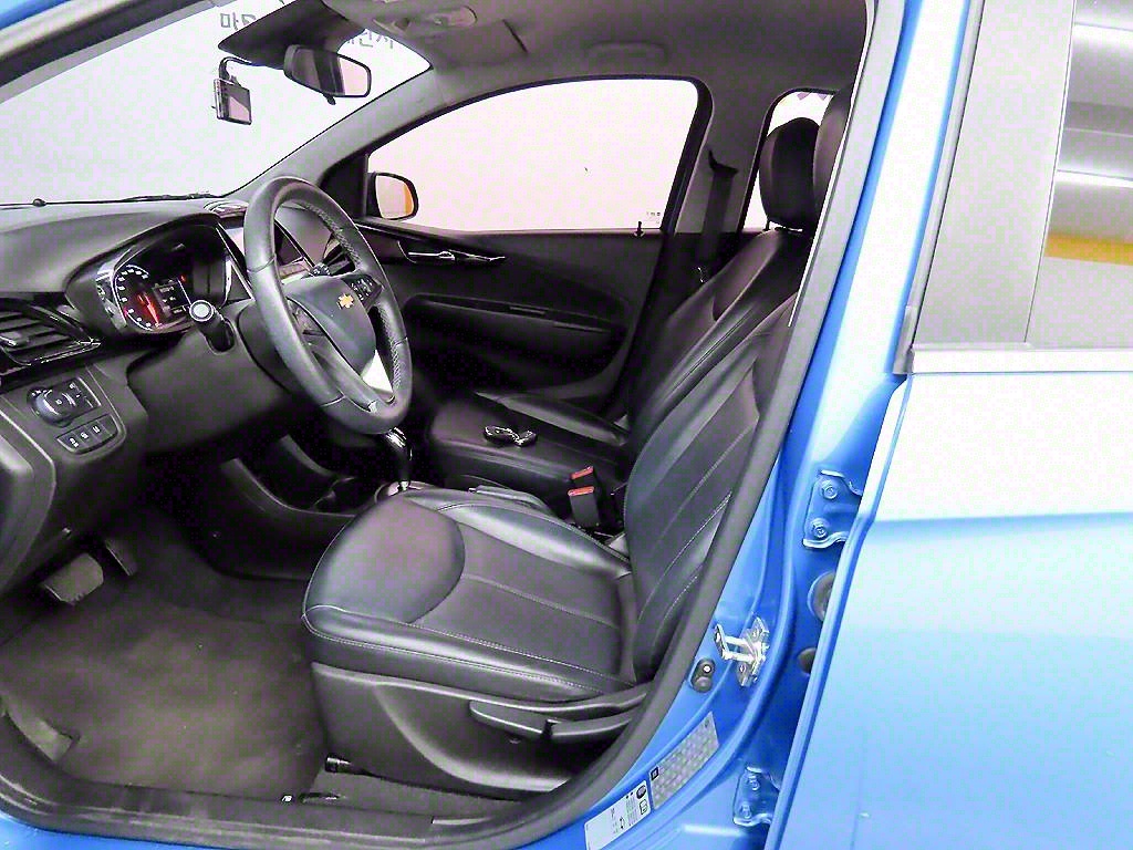 Chevrolet Spark - Vista 5