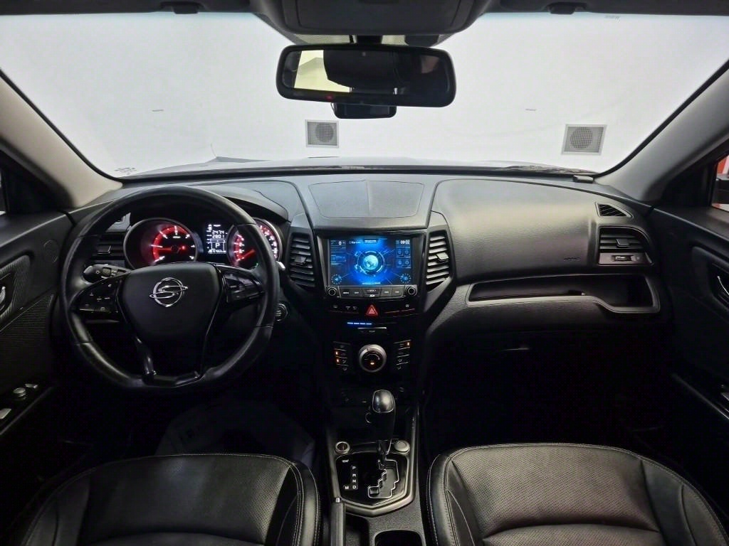 Ssangyong Tivoli - Vista 7