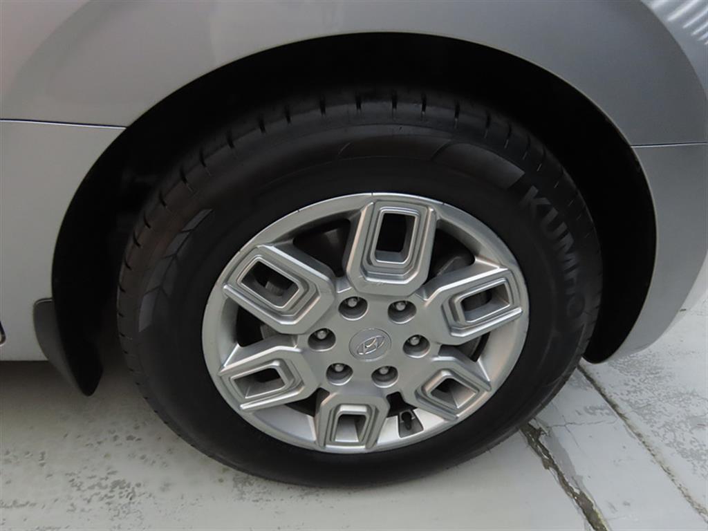 HYUNDAI Staria 2023 Gris - Importación desde Corea - HF Imports Iquique - Foto 20