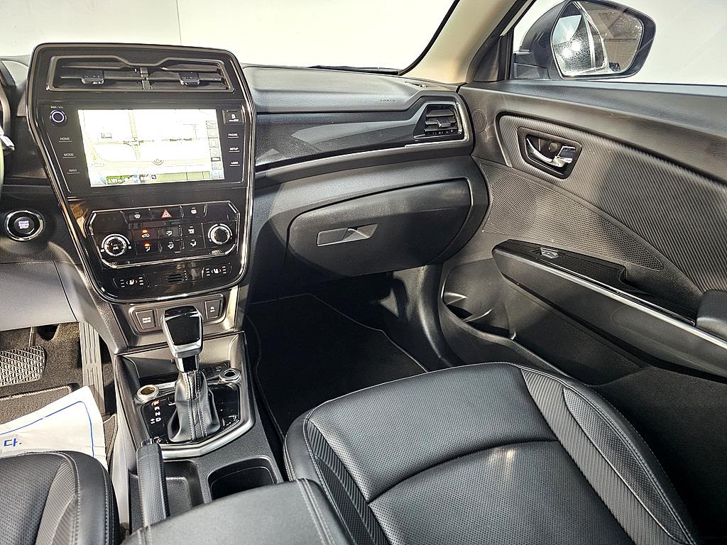 Ssangyong Tivoli - Vista 10