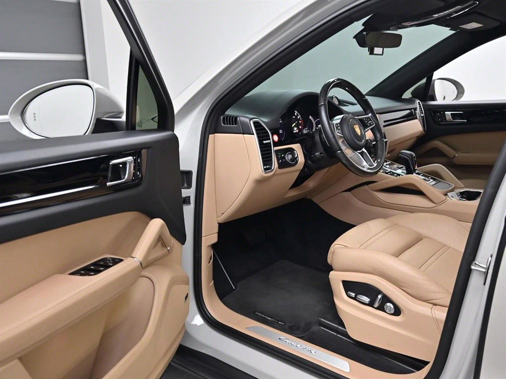 Porsche Cayenne - Vista 11