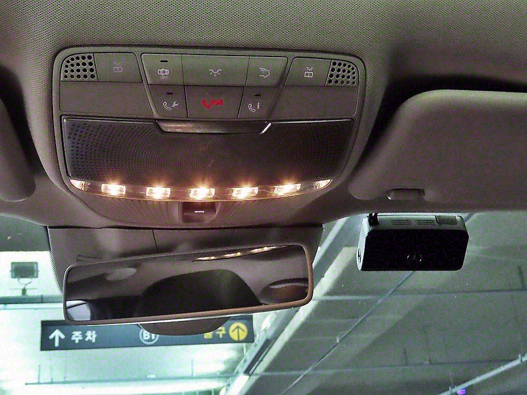 Mercedes Benz E class 2018 Negro - Importación desde Corea - HF Imports Iquique - Foto 15