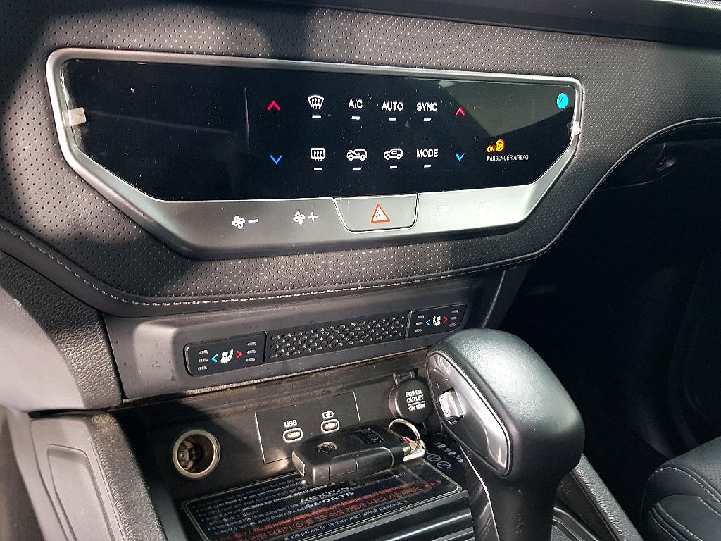 Ssangyong Rexton - Vista 12