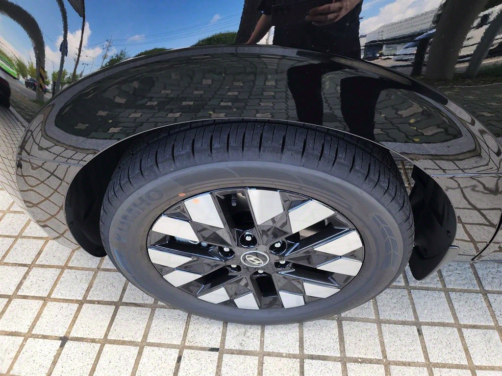 HYUNDAI Staria 2025 Negro - Importación desde Corea - HF Imports Iquique - Foto 18