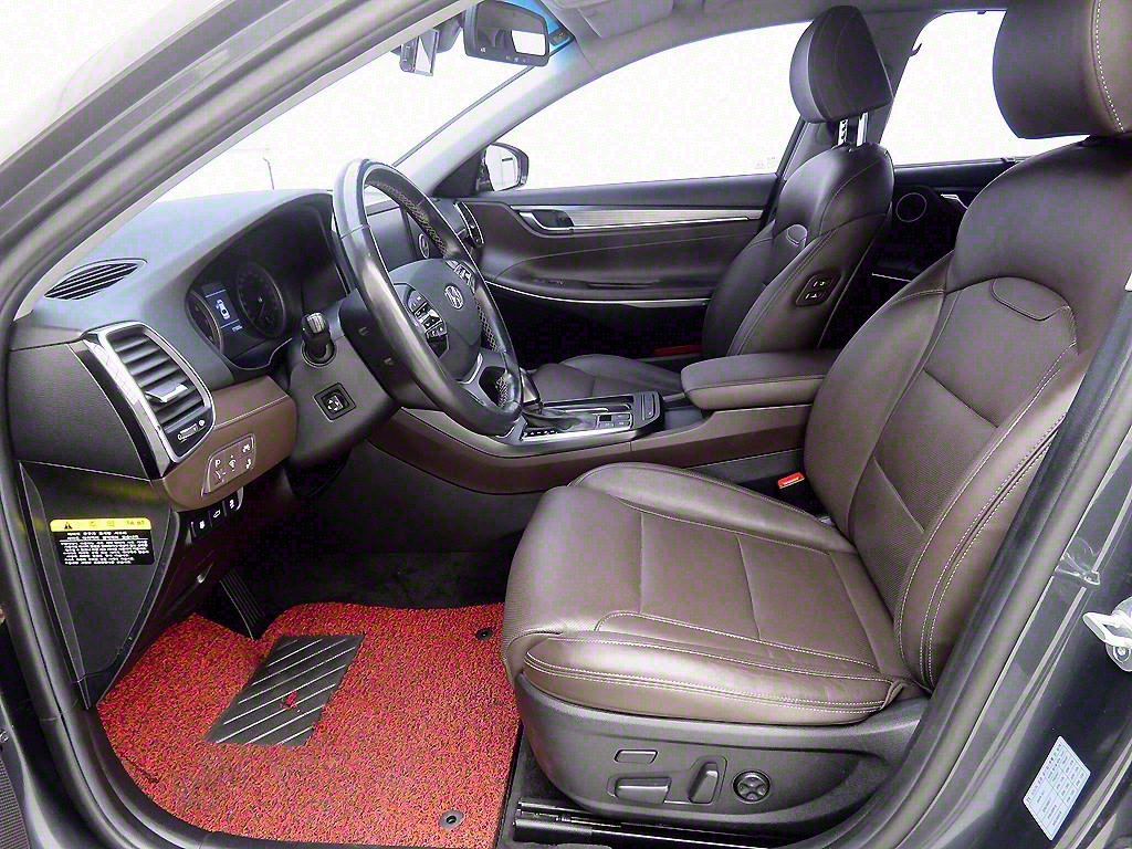 HYUNDAI Grandeur - Vista 6