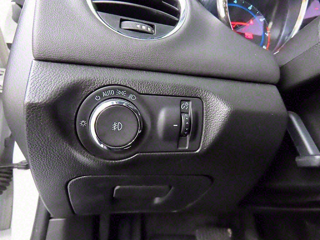 Chevrolet Cruise - Vista 12