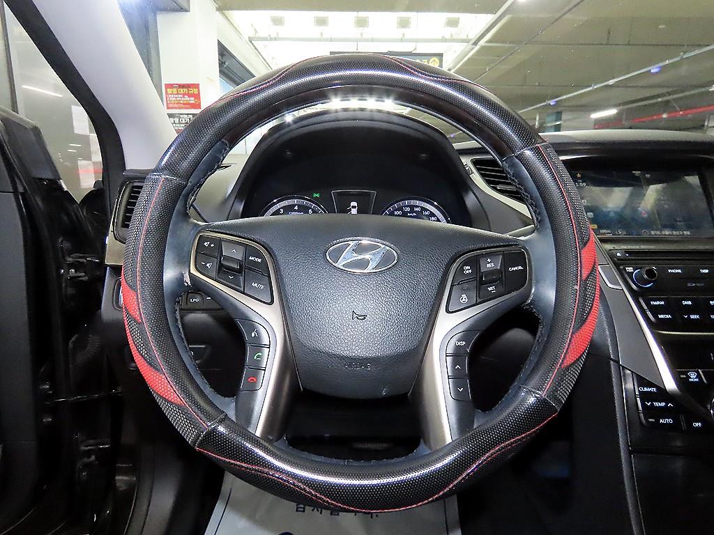 HYUNDAI Grandeur - Vista 8