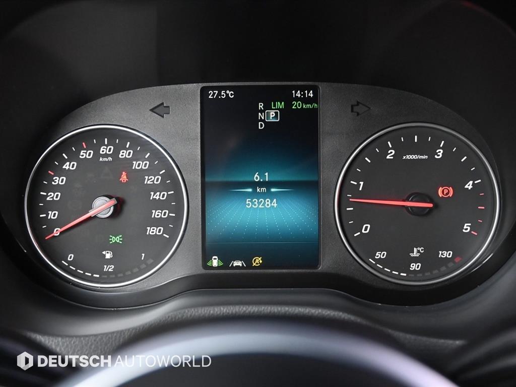 Mercedes Benz Sprinter - Vista 8