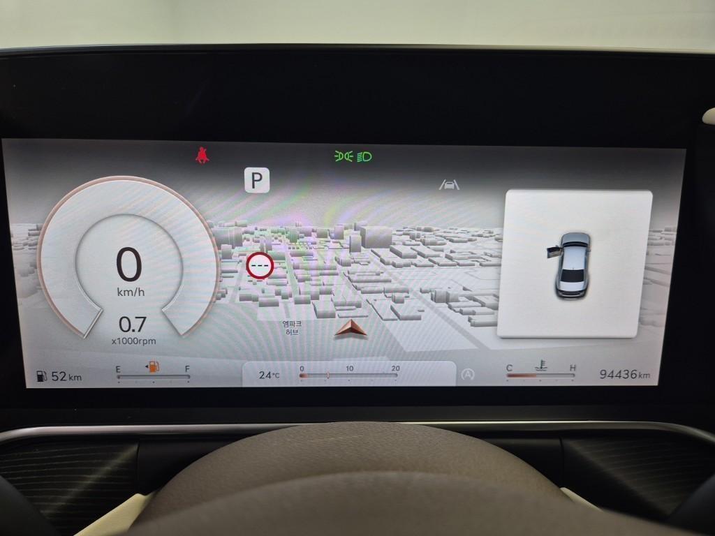 Genesis G90 - Vista 6