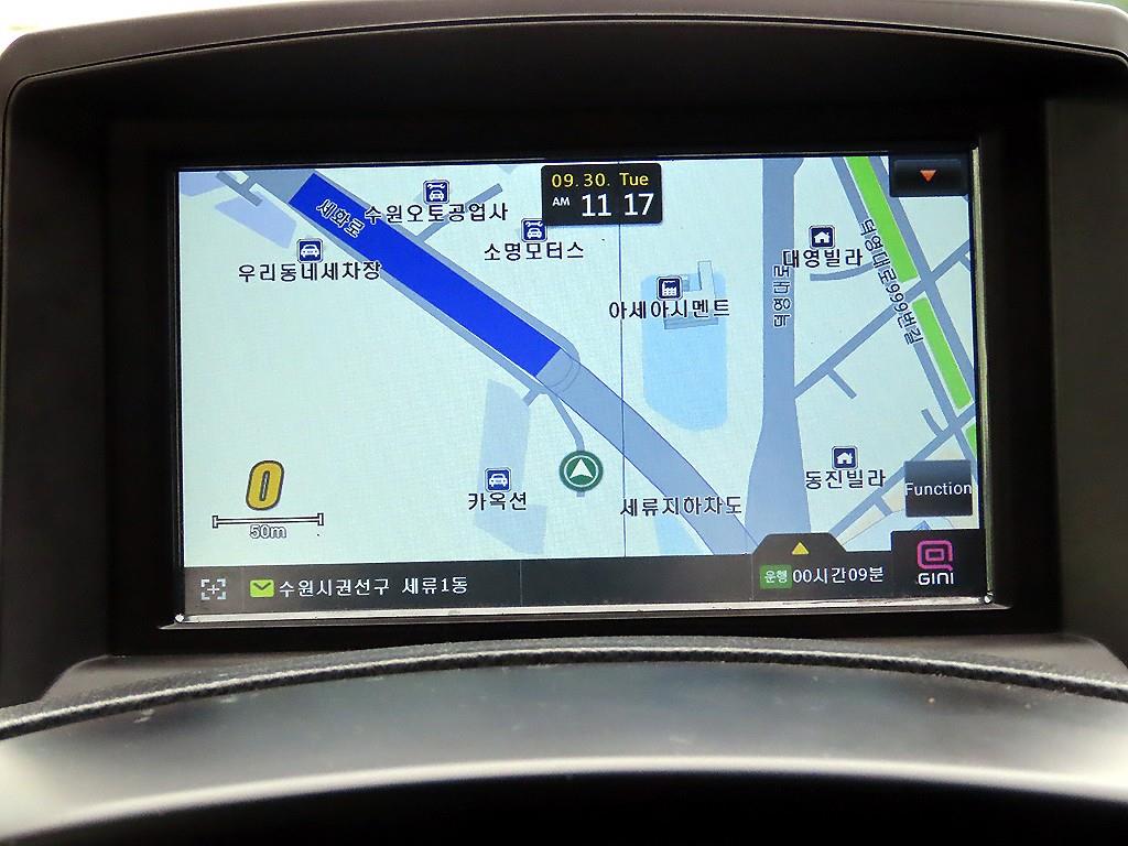 HYUNDAI Starex 2014 Plateado - Importación desde Corea - HF Imports Iquique - Foto 15