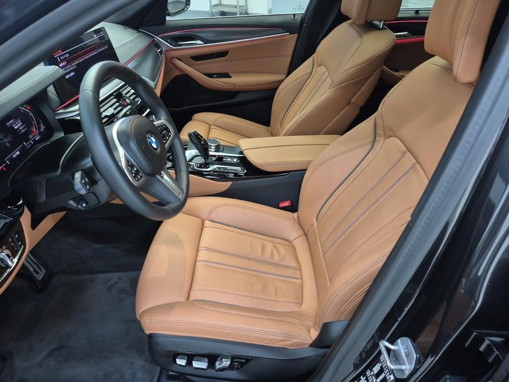 BMW 5 Series - Vista 11